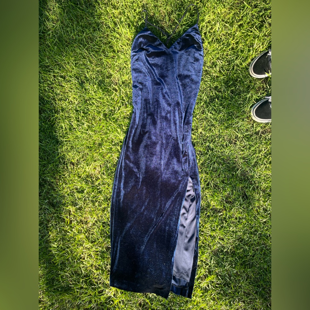 Bardot Navy Blue Velvet Midi Dress